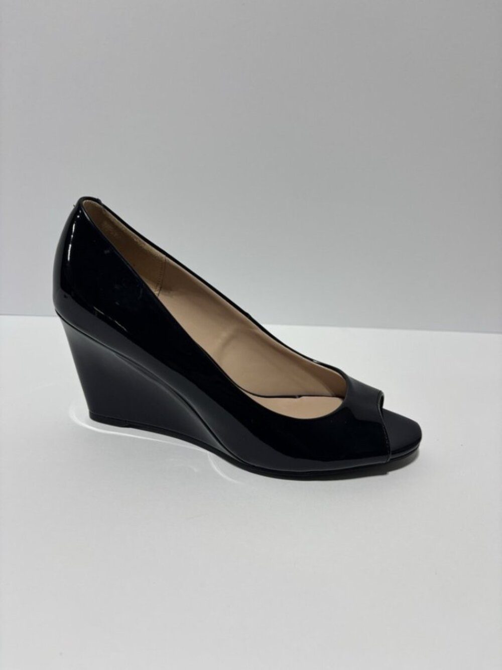 Bandolino Women’s Tufflove Wedge Pumps Black, Size 7.5 M